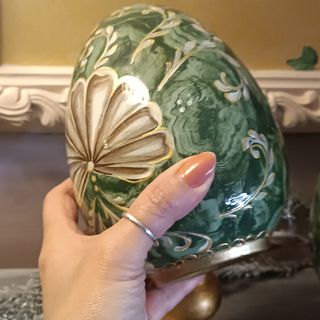 Coppia uova ceramica dipinta