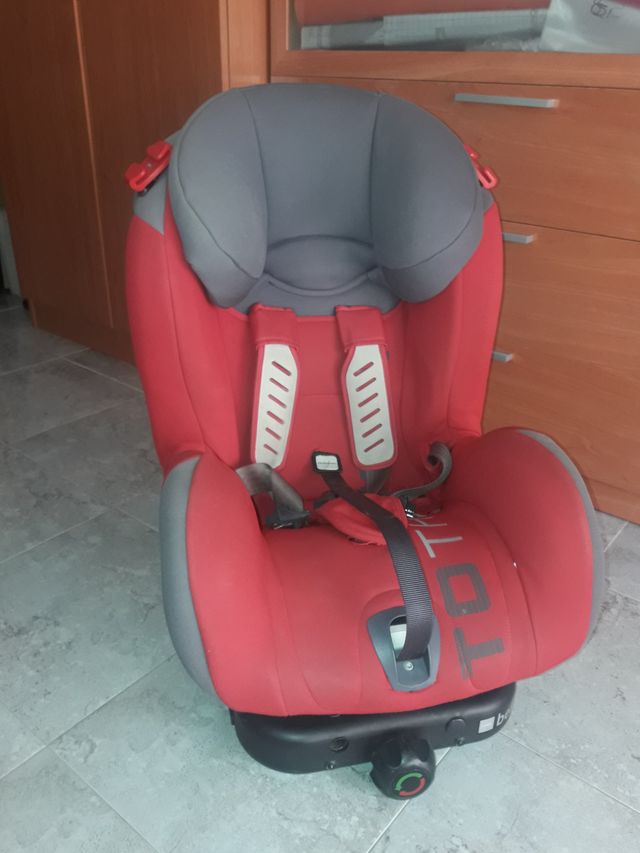 Tres Sillas de coche Jané para bebe