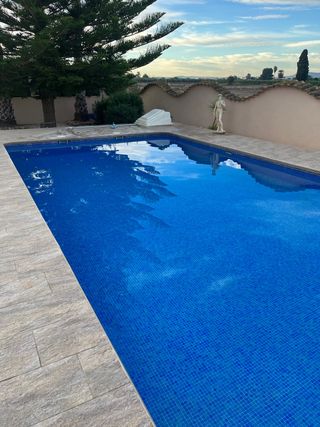 Tecnico y Mantenimiento de piscinas