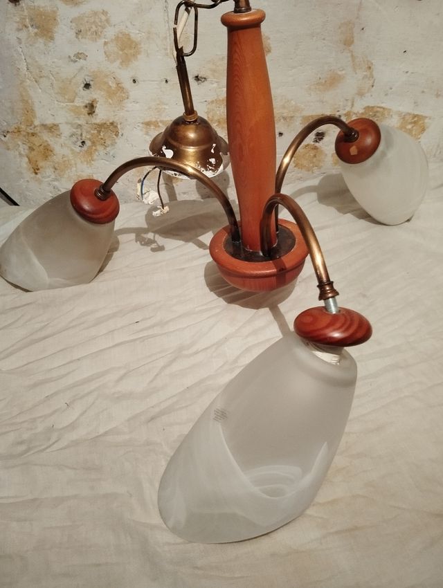 Lámpara de techo madera metal