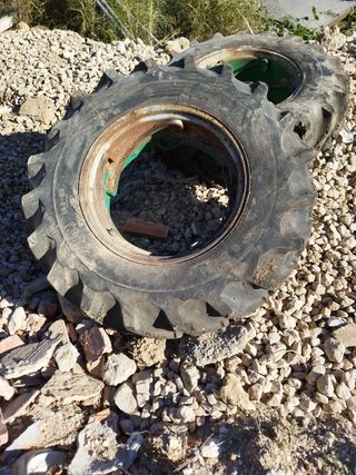 Ruedas de tractor 