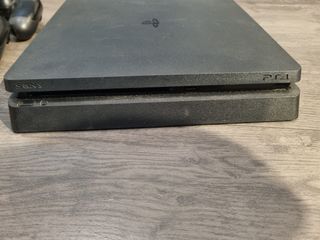 PlayStation 4 slim