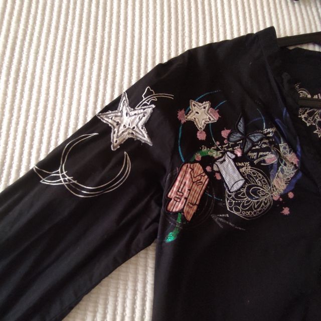 Camisa desigual negro