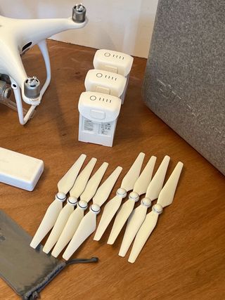 Dron DJI Phantom 4 Pro+ Plus 4K 3-Axis Gimbal