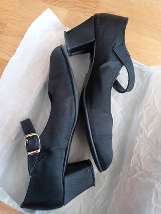 Zapatos niña traje regional 