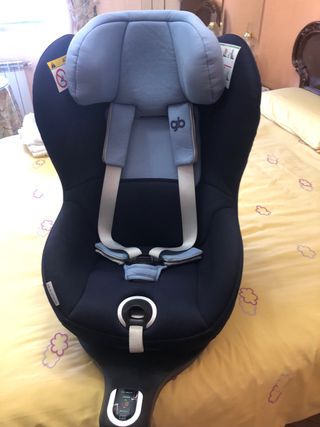 Silla auto GB PLATINUM 0-4 años  hasta 18 kilos 