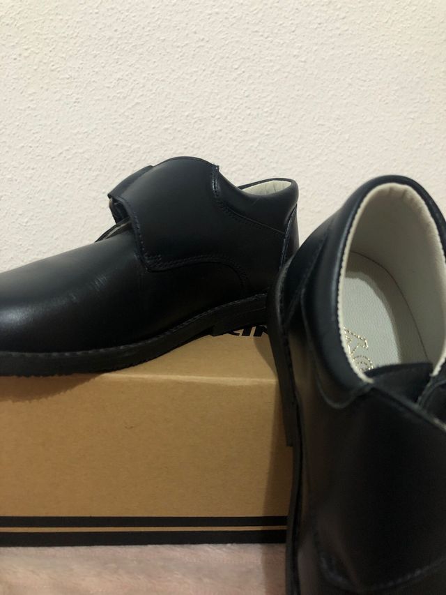 zapatos de piel talla 28