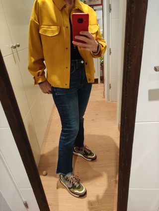 Chaqueta .Zara.