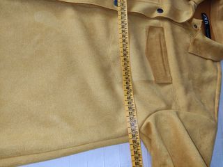 Chaqueta .Zara.