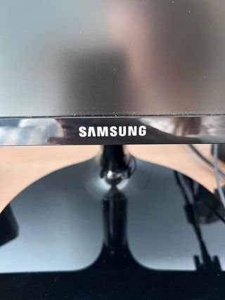 Conjunto ordenador de sobremesa