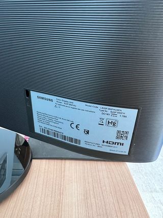 Conjunto ordenador de sobremesa