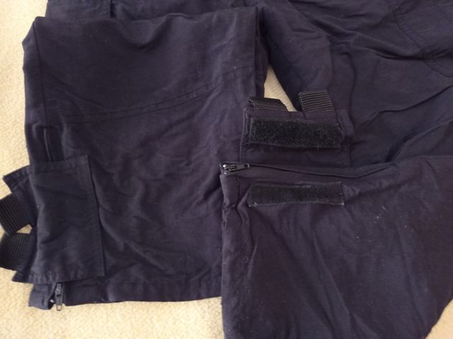 Pantalones negros infantiles de nieve talla 128