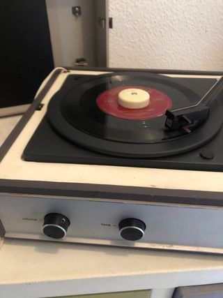 tocadiscos bettor vintage años 70
