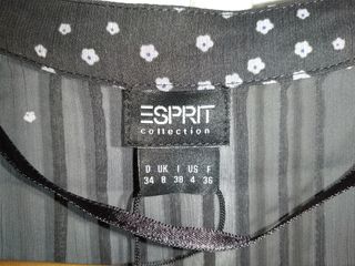 Blusa transparente con escote V