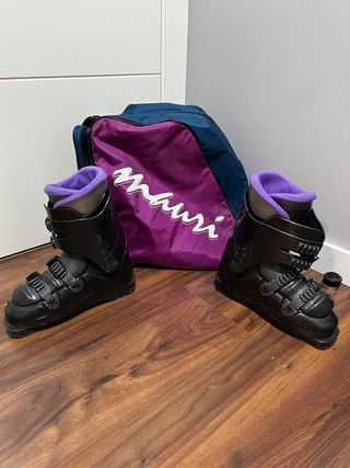 Esquís y botas Tyrolia