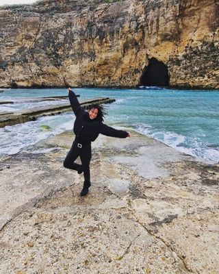 Pantalones polipiel negros Zara