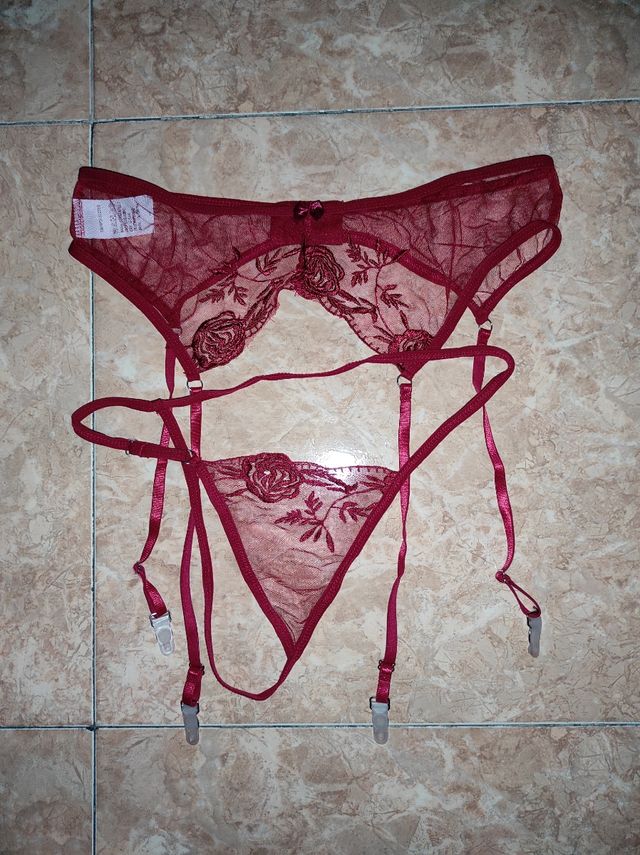 LIGERO /TANGA ROJO SEXY