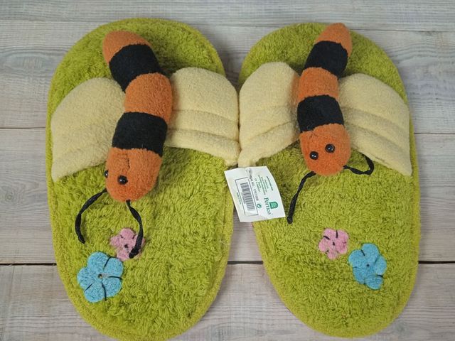 Zapatillas baño de verde