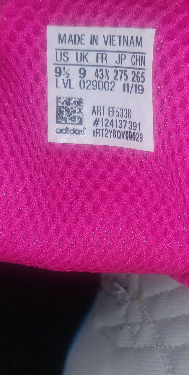 Adidas Yung-1 Arena Talla 43 1/3