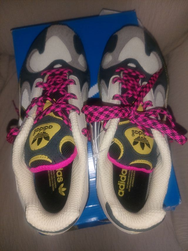 Adidas Yung-1 Arena Talla 43 1/3