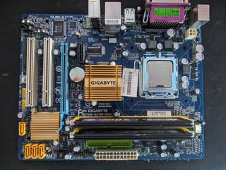 Placa base + CPU + 2xRAM