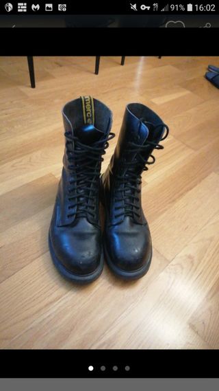 Botas Talla 42 holgado,43 justas con puntera acero