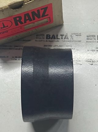 Piña volante RANZ para modelo Seat 127