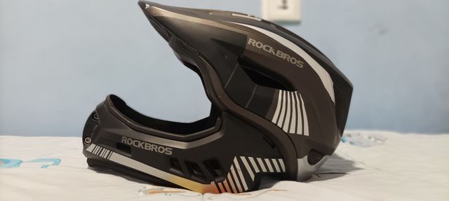 Casco bicicross