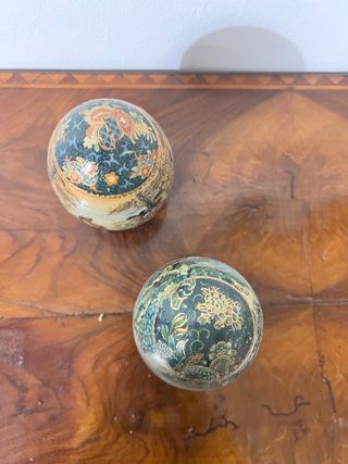 Coppia di uova in cloisonnè, cinese