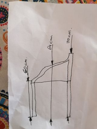 Sedia da terrazza in alluminio.