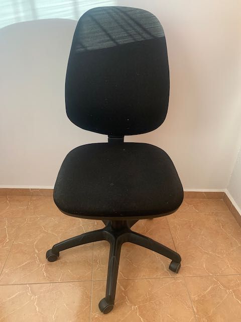 Sedia da scrivania Buone condizioni!