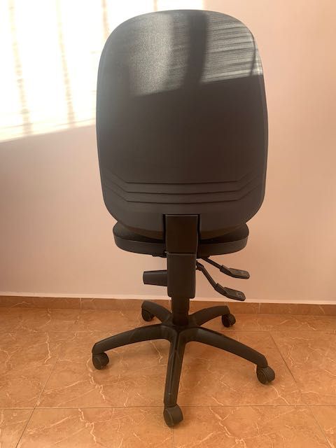Sedia da scrivania Buone condizioni!
