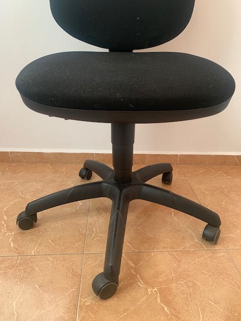 Sedia da scrivania Buone condizioni!