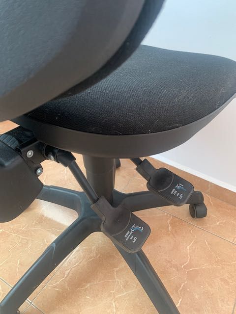 Sedia da scrivania Buone condizioni!