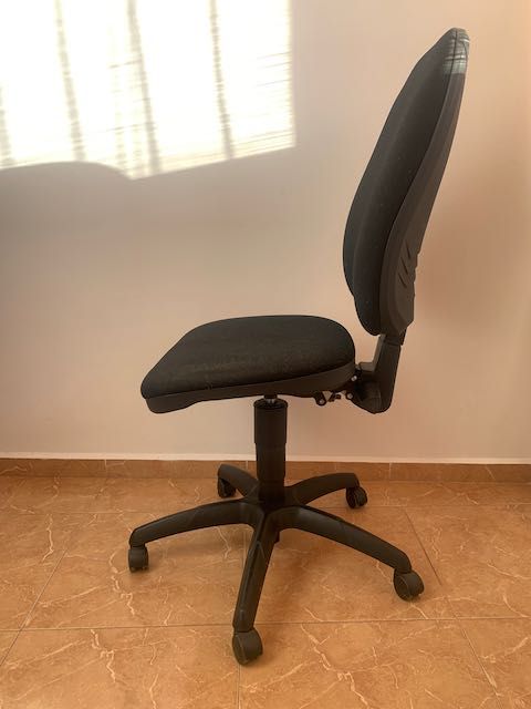 Sedia da scrivania Buone condizioni!