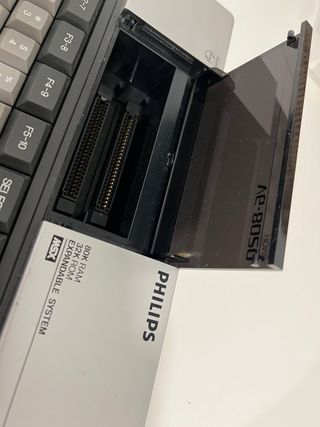 Ordenador vintage PHILIPS MSX