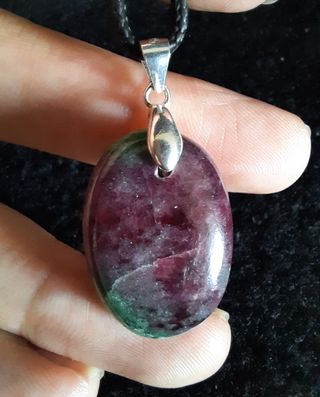 Colgante de Rubí con Zoisita y Plata