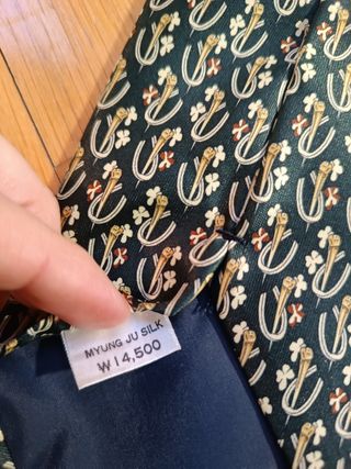 Corbata de seda de René Chagal