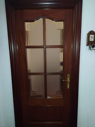 Puerta de madera