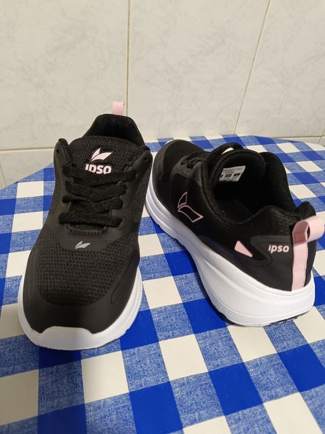 Sneakers Ipso nere