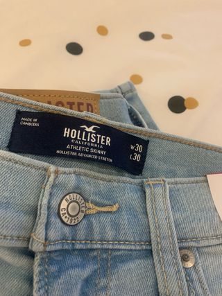 Jeans elástico talla 38 marca americana Hollister