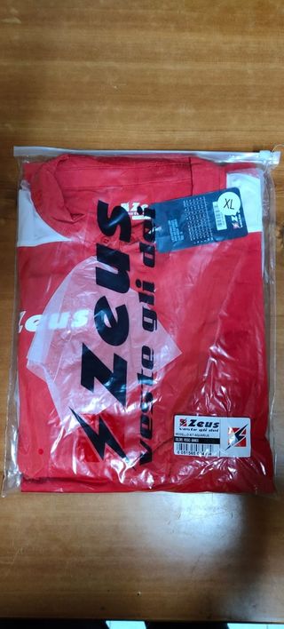 Completino zeus nuovo