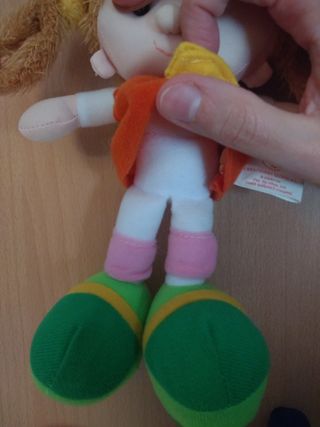 Muñeca de peluche
