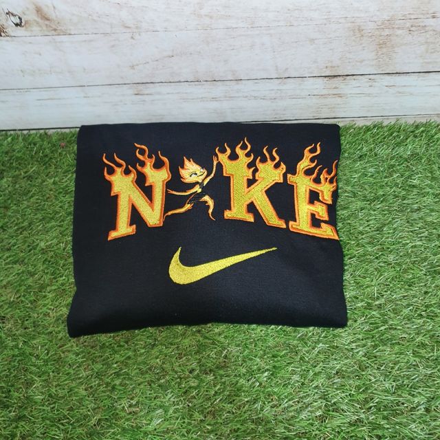 Sudadera bordada Elemental