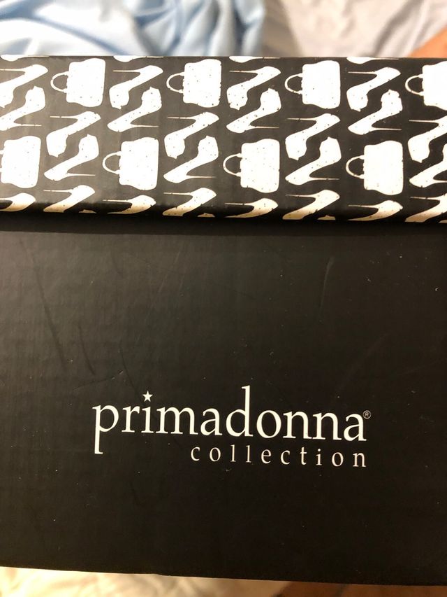 zapatos abotinados tacon