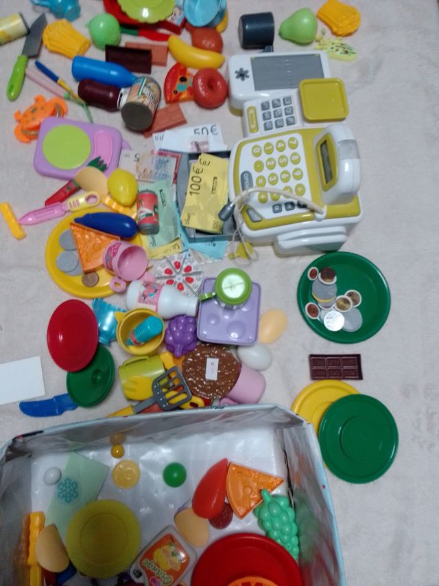 Lote infantil cajero y accesorios