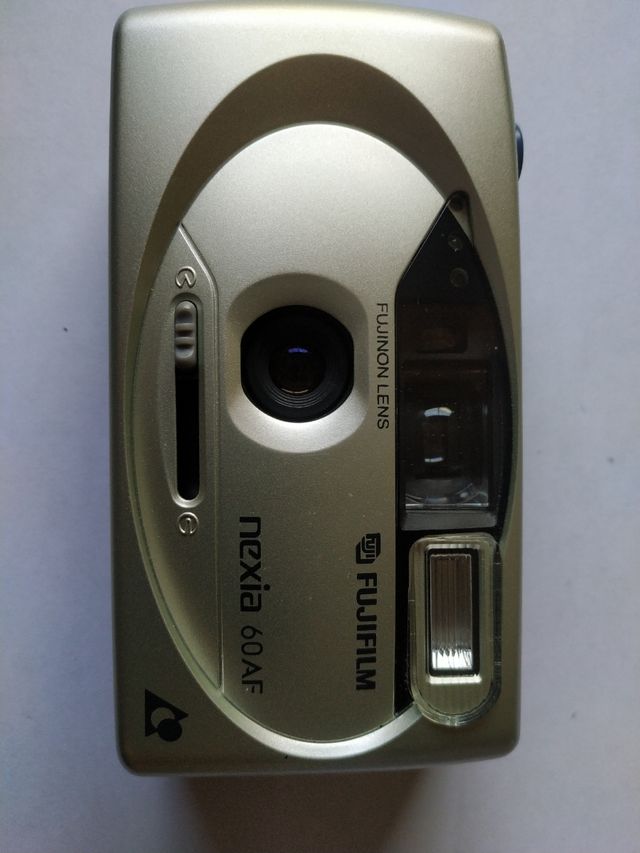 Cámara Fujifilm Nexia 60 AF