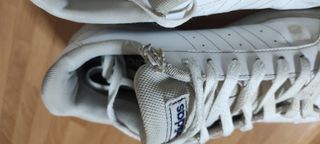 ZAPATILLAS ADIDAS Nº 40