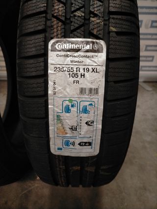 Neumáticos Continental 235/55/19 XL