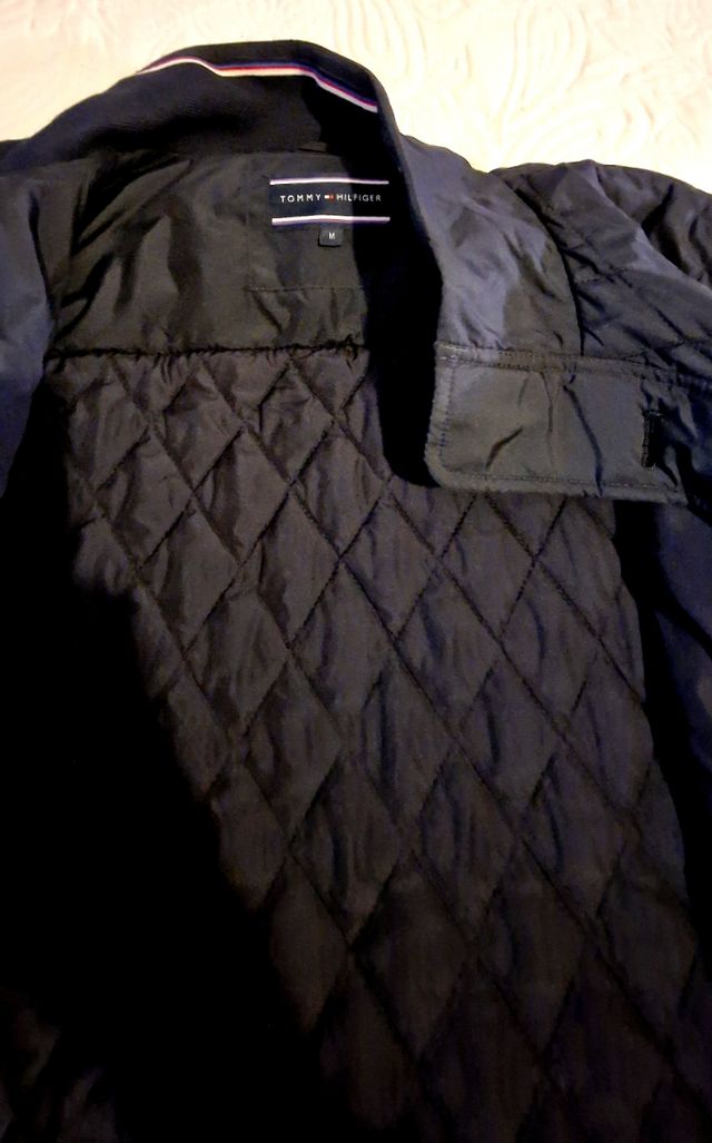 abrigo Tommy talla 50